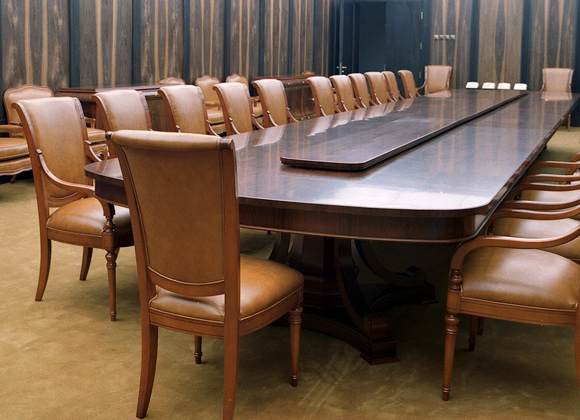 Столы для переговоров на заказ
